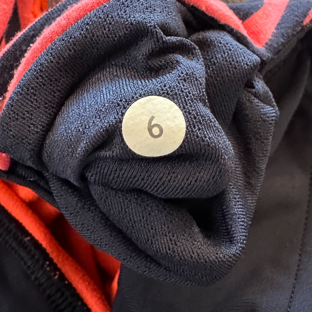 Lululemon Runder Under Pant size 6 - Picture 14 of 14